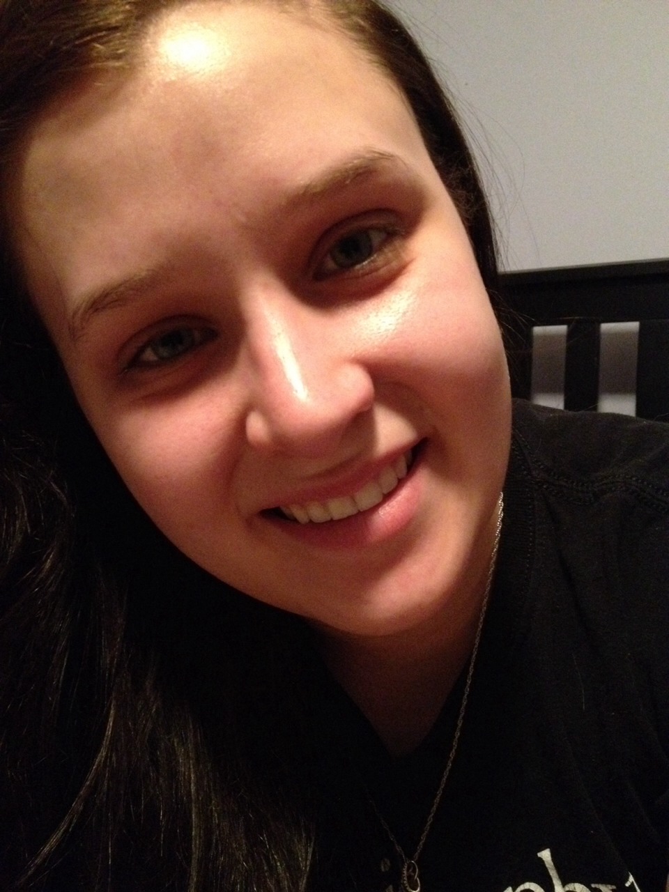 This is my skin without makeup. Everyone always compliments me saying I have nice skin, so I thought I'd share my routine! If anyone was wondering...I have combination/oily skin.