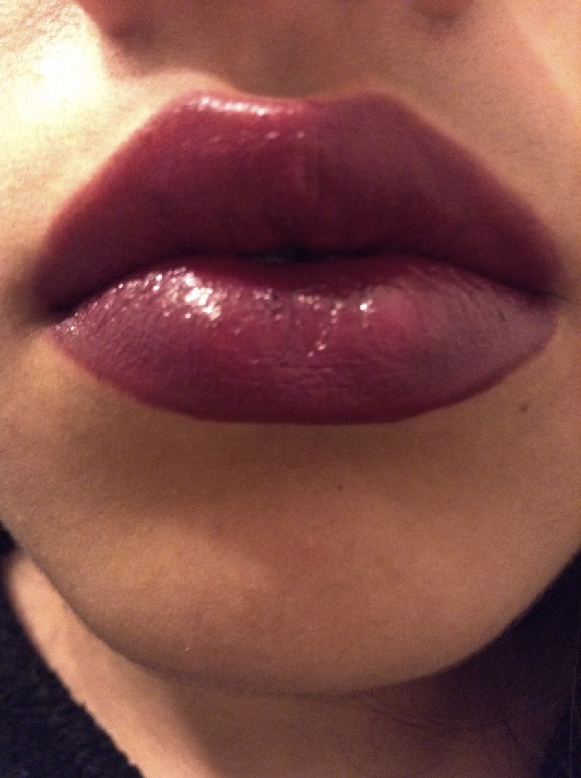How To Plump Your Lips In 6 Simple Steps👄