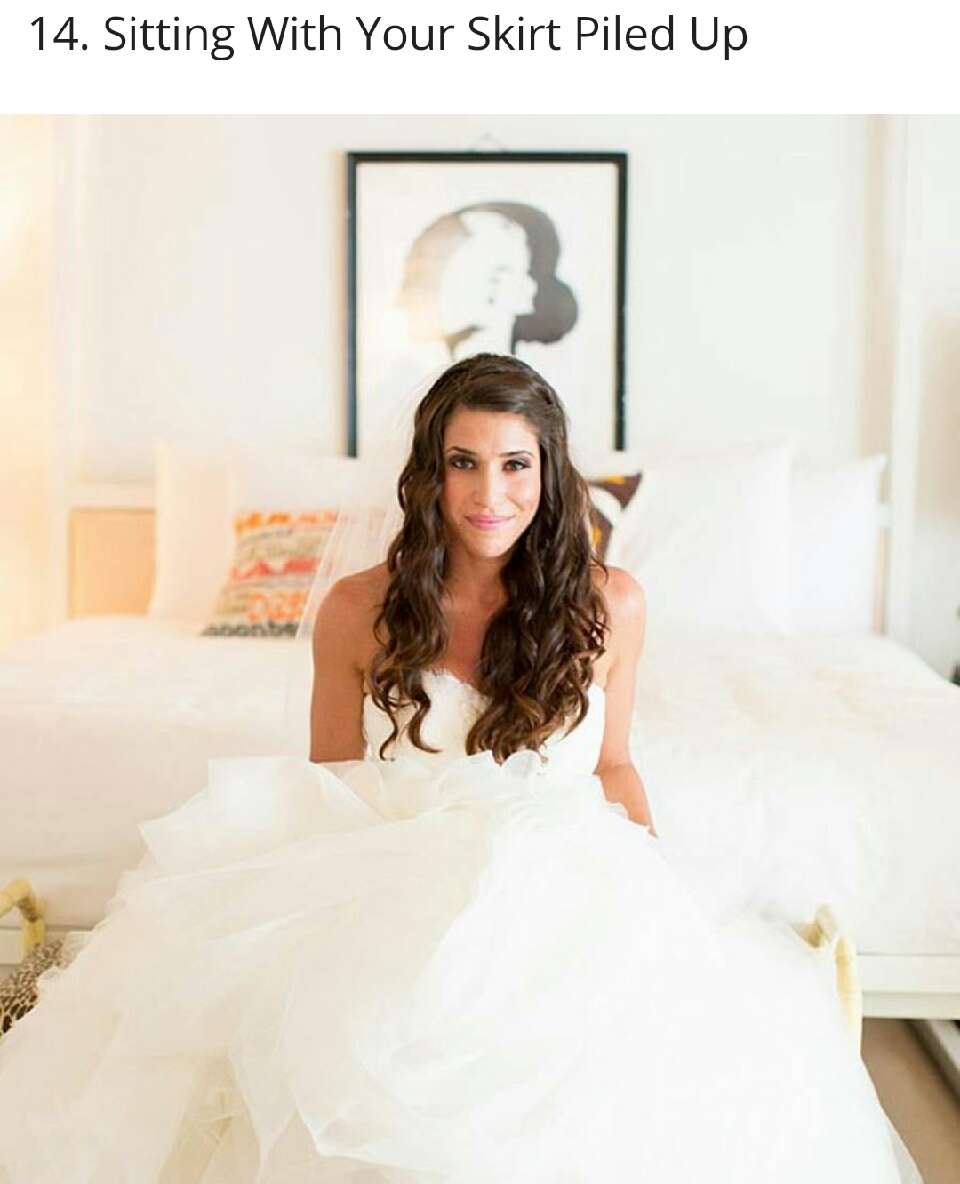 Pictures You Will Regret NOT taking Of Your Wedding Dress! 
