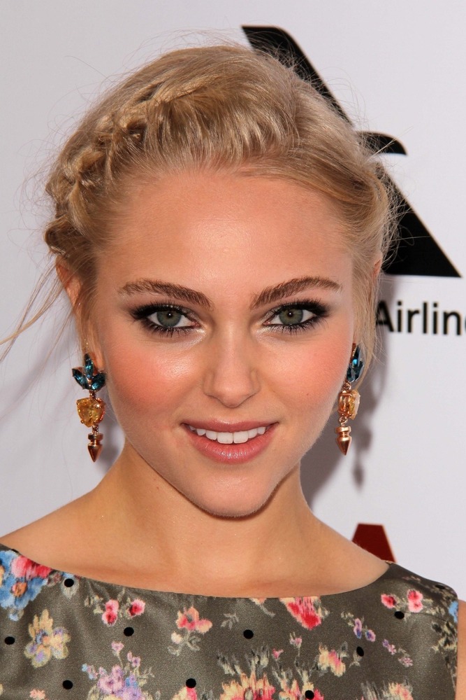 Best Trends:
Buns... Braids... Bangs 
