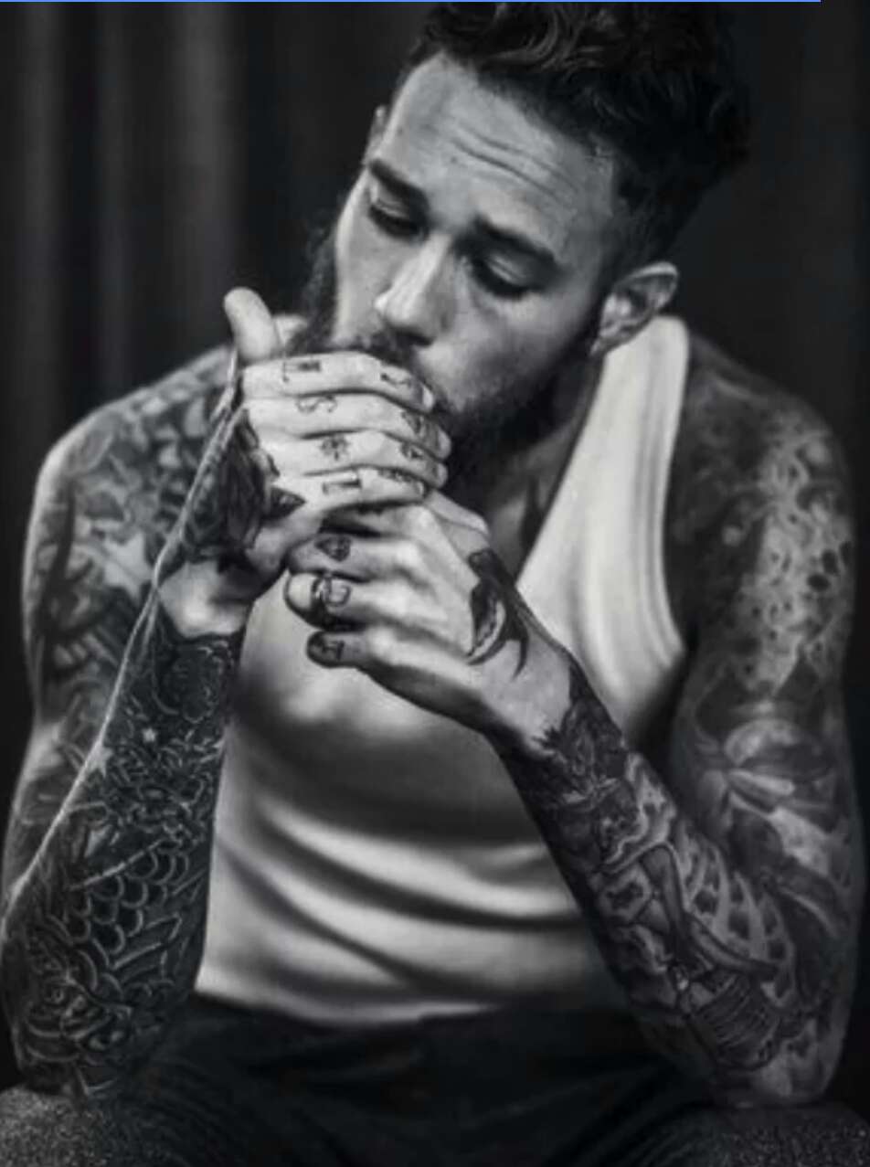 VERY Legitimate Reasons To Date A Tattooed Man!