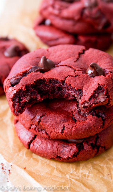 Red Velvet Chocolate Chip Cookies Recipe #tipit