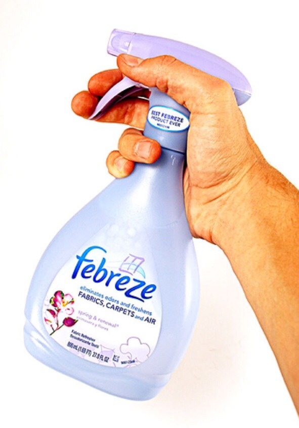 Make your room smell nice when your all done. Open up some windows and let the air circulate for a while then later spray the room with air freshener. It'll make the room feel cleaner if it smells nicer.⭐️