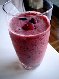 Cranberry Vanilla Smoothie
Ingredients
1 ½ cups unsweetened almond milk
1 cup Greek yogurt
1 cup frozen berries
6 ice cubes
1 tbsp cranberry powder
1 tsp vanilla