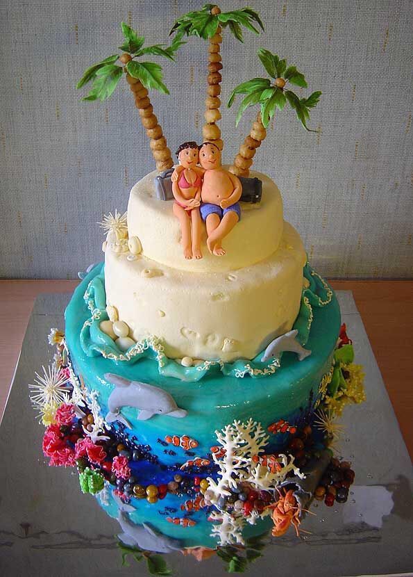 CREATIVE CAKES 