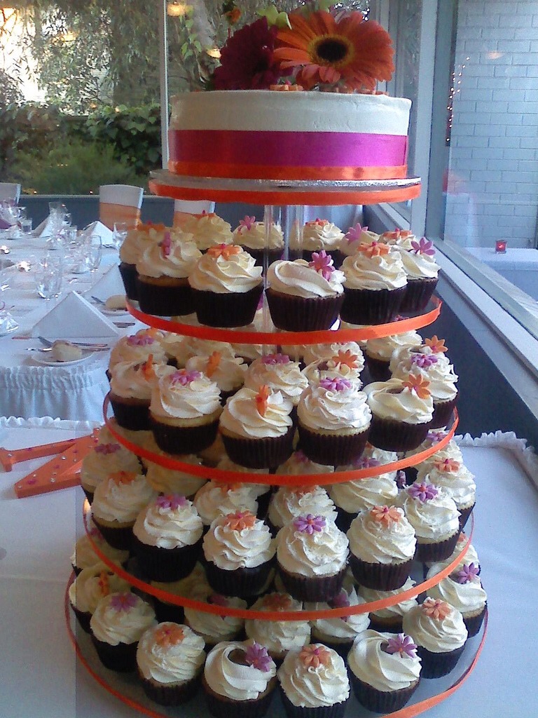 Wedding Cupcake Cakes!  