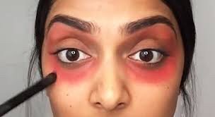 With this life hack your dark circles will be concealed for much longer and much better. When I tried this method it really seemed to work well.