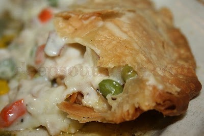 Creamy chicken pie