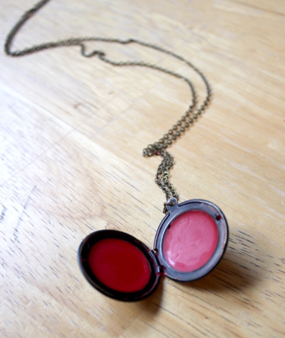DIY Tinted Lip Balm In A Locket. 