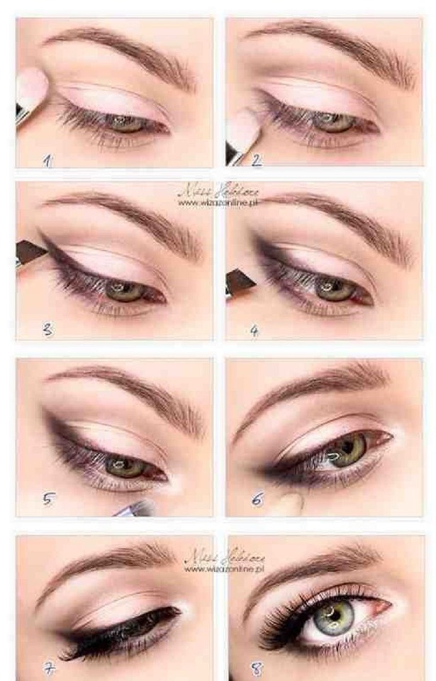 5. Smudged out eyeliner look