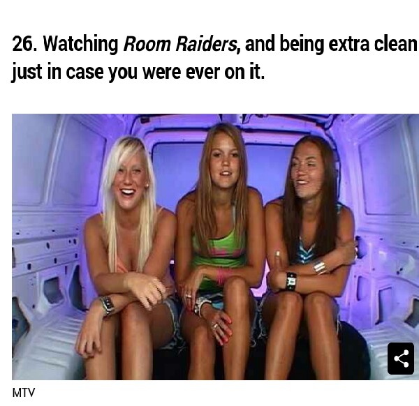 Things Girls Where Obsessed With In The 00's!!!
