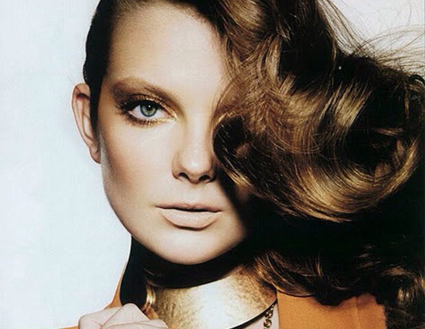 Thinking about a new hairstyle? Be sure you don't hide your facial features by a hair cut!! Like if you have awesome eyebrows you don't want bangs that will hide them!!