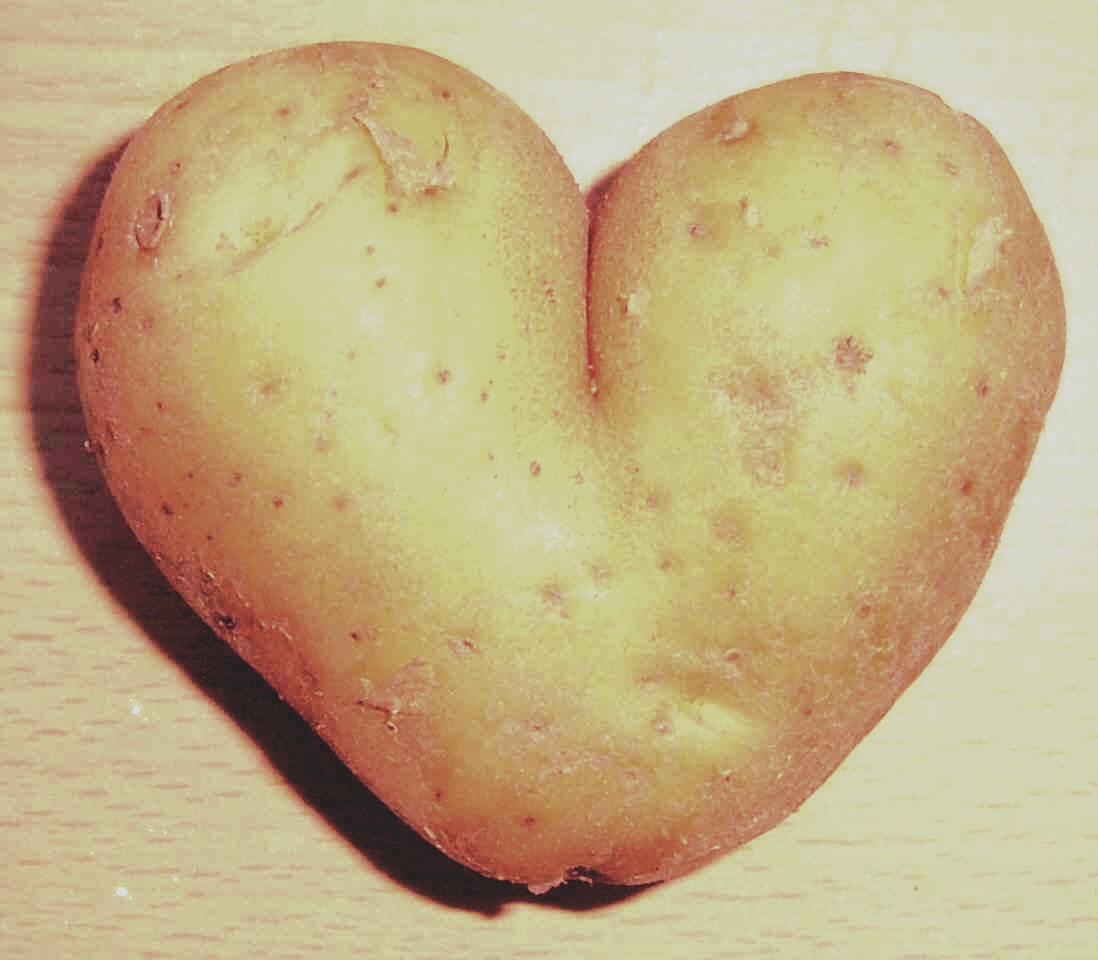 The same thing can be done with potatos instead of cucumbers if your local grocery store has cheaper potatos than cucumbers. It will also have the same effect as the cucumbers.