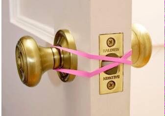 No more children locked inside restroom put a rubber band