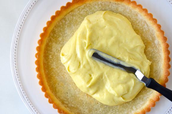 Make sure you spread it evenly on the pie crust.