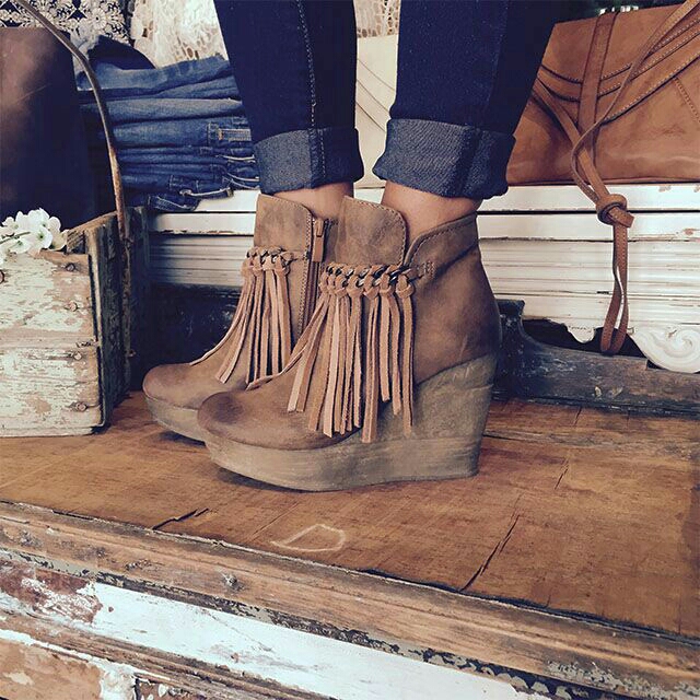 Adorable Fall Boho Outfits 👓😋