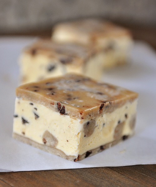 ❤️😍Chocolate Chip Cookie Dough Ice Cream Sandwiches! Yum!!!😍❤️