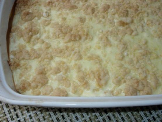 Directions

Preheat oven to 350°.
Mix dry cake mix, 1 egg and oil until crumbly.
Reserve 1 cup and pat remaining mixture into a 9 x 13 inch pan.
Bake for 15 minutes.
Beat cream cheese, sugar, lemon juice and 1 egg until light and smooth.