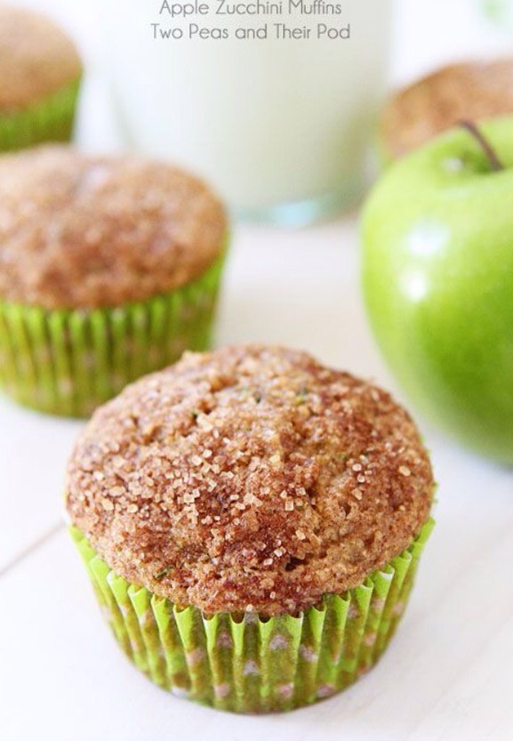 Healthy & Delicious Apple and Zucchini Muffins