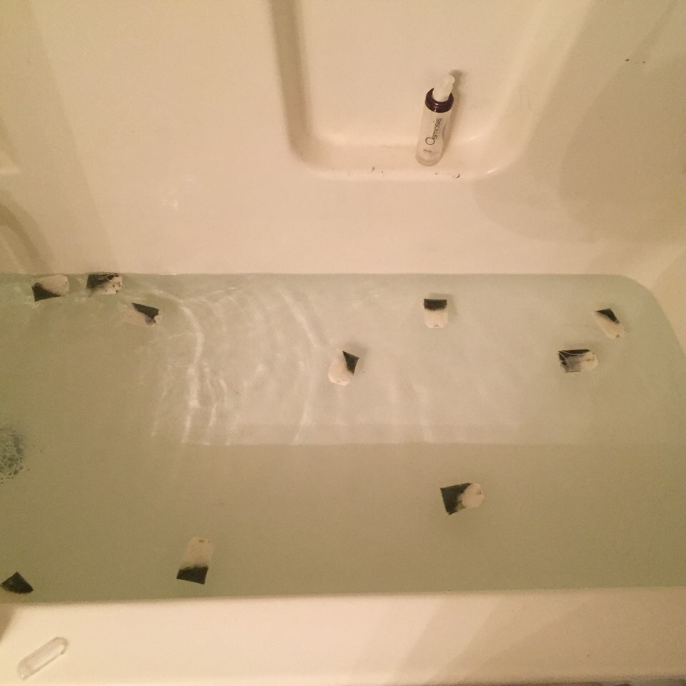 Drop them in while the water is running so it kinda stirs it. You will want to use your hand to stir them as well