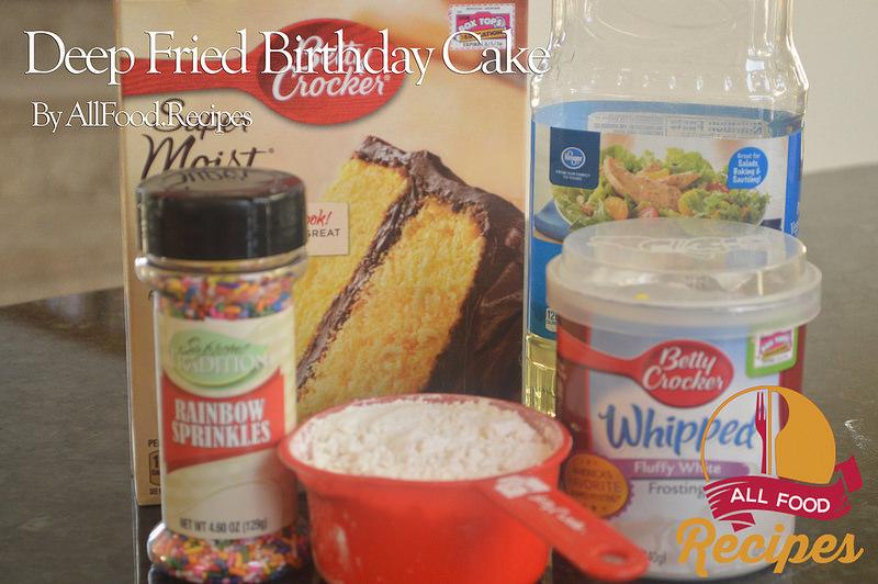INGREDIENTS:
-1 box of your fave cake mix 
-1 cup of all-purpose flour 
-oil for frying 
-Frosting of your choice for dipping 
-Sprinkles for sprinkling -