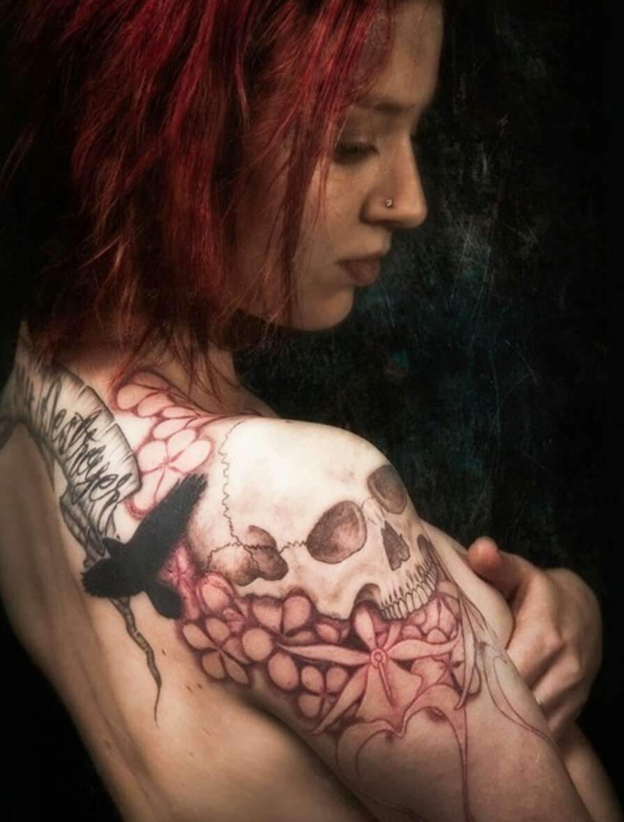 Beautiful Skull Tattoos For Women!