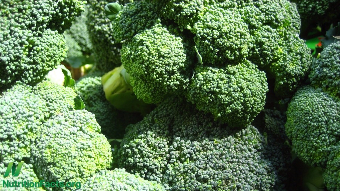 Broccoli is one of the most perishable vegetables yet the average time from harvest to plate is a long 7 weeks. By the time you get it home it's lost 80% of its nutrition. It's best to buy broccoli at a farmer's market and buy whole heads not cut up florets. Store in a perforated plastic bag.