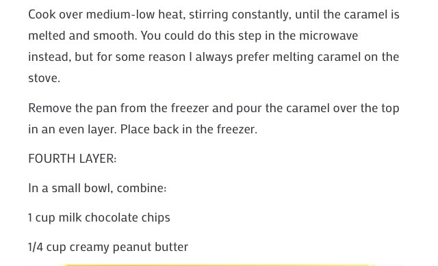 OMG Snickers Fudge Bars!! Yummmm