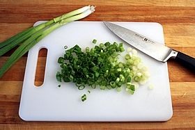 Step 2. Chop the green onions--both the and green parts.
