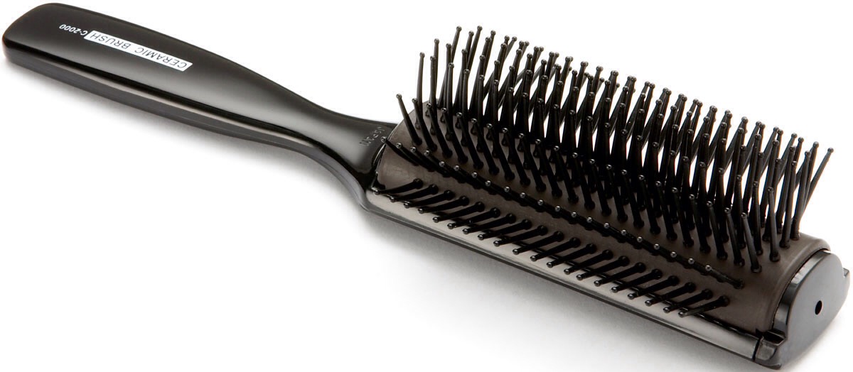 ✨DONT OVERBRUSH✨
Don't over brush your hair because it can weaken your hair and rip it causing damaged, split ends.