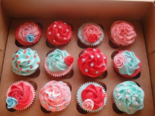 Pretty And Unique Cupcakes 