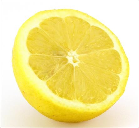 Using Lemon And Honey Will Help Reduce Acne And Acne Marks, And It Will Make Your Skin Look Brighter