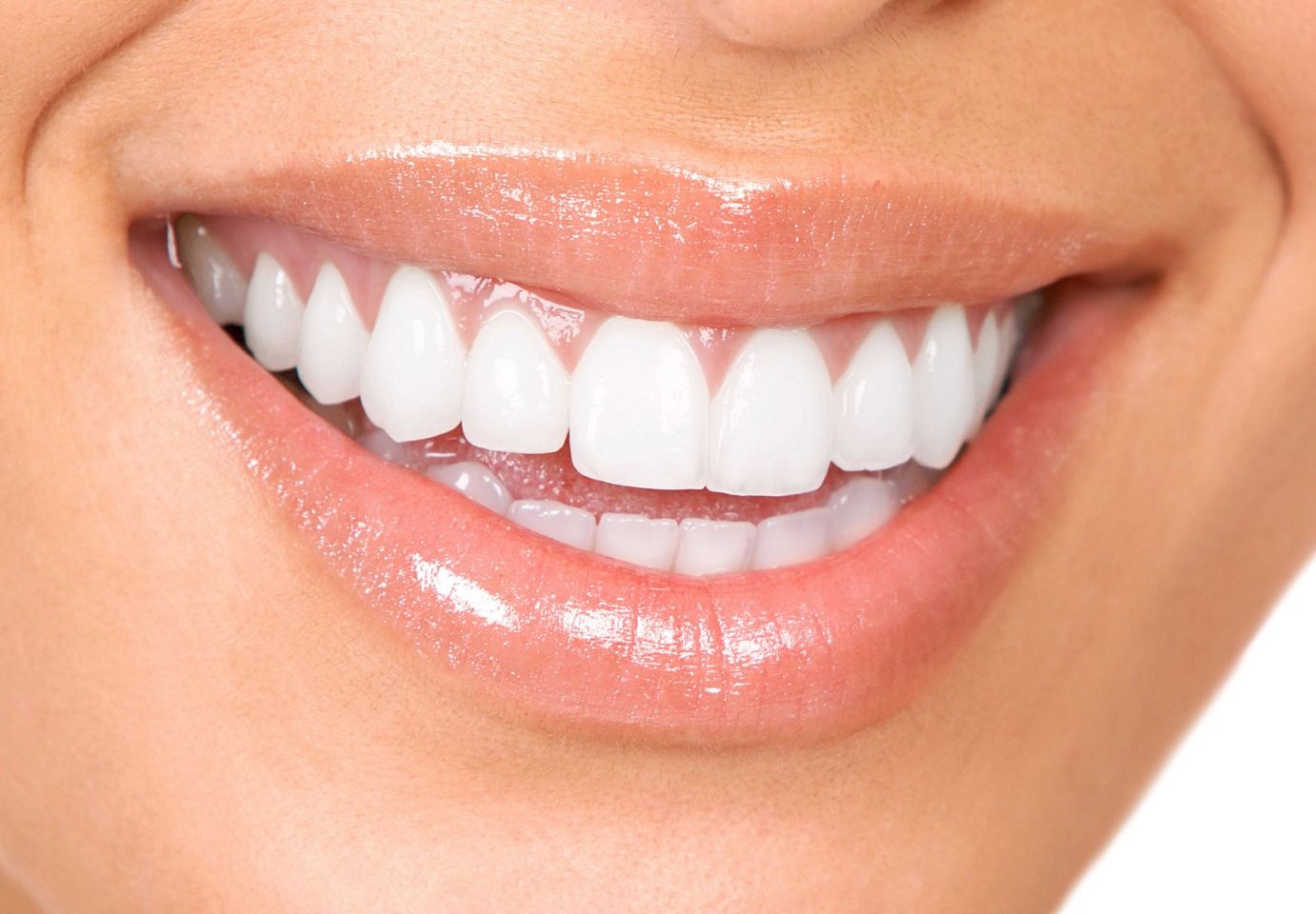 To whiten teeth put a small amount of baking soda onto a plate and dip tips of toothbrush into the powder.
Brush teeth for 1 minute.
Wash mouth out and repeat with the rest of the powder. 
Repeat once a week until you are happy with results.
Then repeat once a month to keep them white.