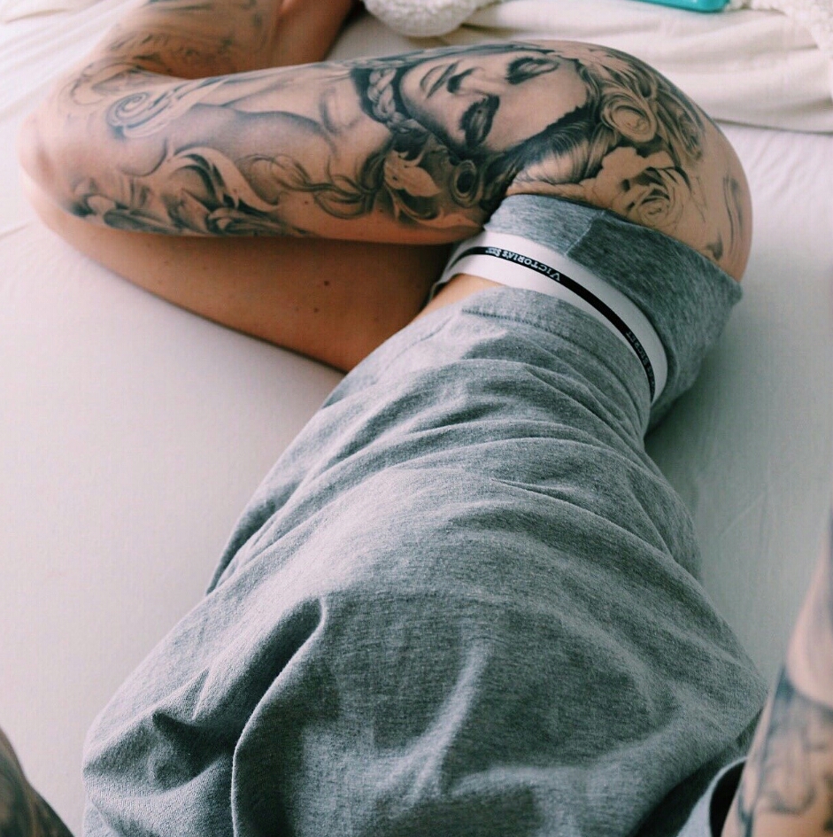 Beautiful Leg Sleeves!