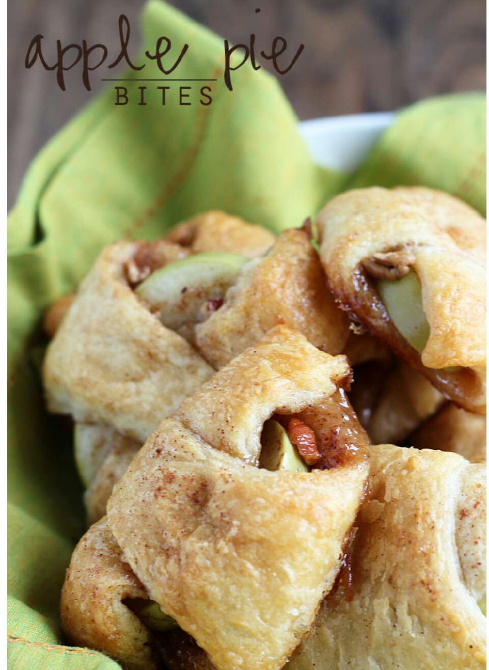 APPLE PIE BITES