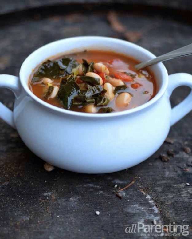 20. Hearty Tuscan Bean Soup
Diced tomatoes + cannellini beans + leeks + kale. Get the recipe.
http://www.allparenting.com/my-table/articles/966977/vegan-tuscan-bean-soup-with-minimal-ingredients