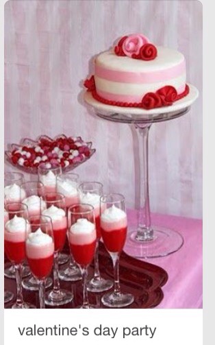 Valentines Table Decor