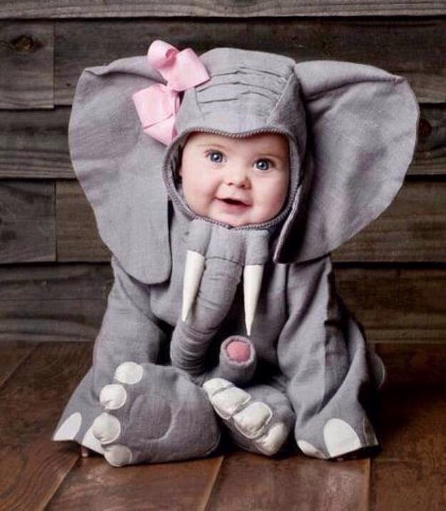 "Little Girl Costumes 👸👧😇"