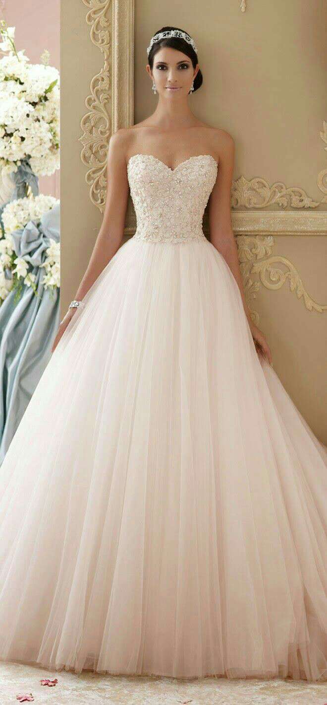 beautiful wedding dress ❤👑