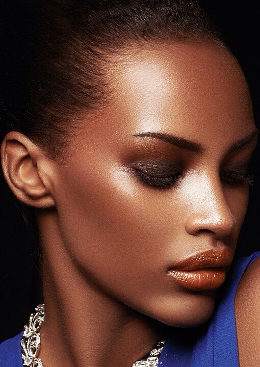 Make Up Ideas For Medium/Dark Skin Tones