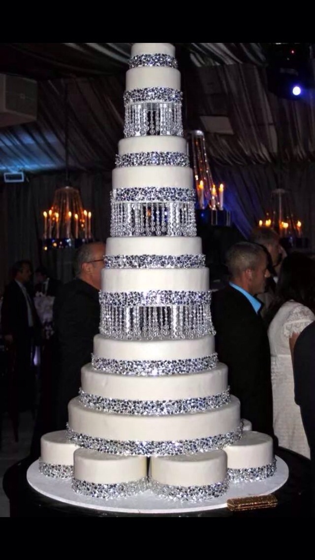 Bling Wedding Cakes ! 