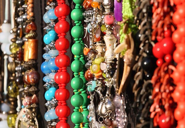 Costume Jewelry
Whether they're in the market for some inexpensive bling or they think they've literally discovered a diamond in the rough, yard sale shoppers love to snatch up costume jewelry if it's nicely displayed and priced to sell. 