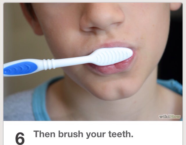 How To Whiten Your Teeth With A Strawberry🍓