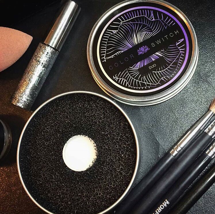 You've seen it everywhere! All the beauty bloggers love it.
Now you can purchase it on Trusper! Simply click the "shop this" button from this tip.