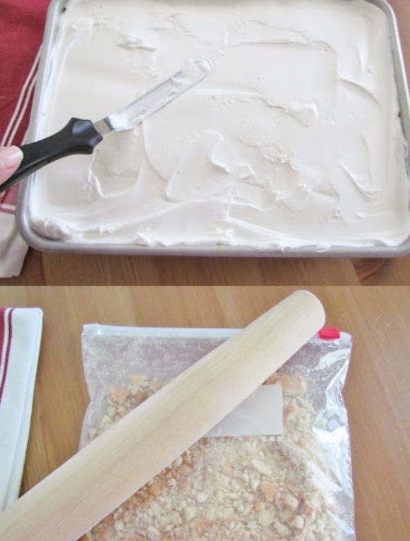 Banana Pudding Poke Cake