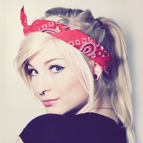 25 Pretty Hair Styles 