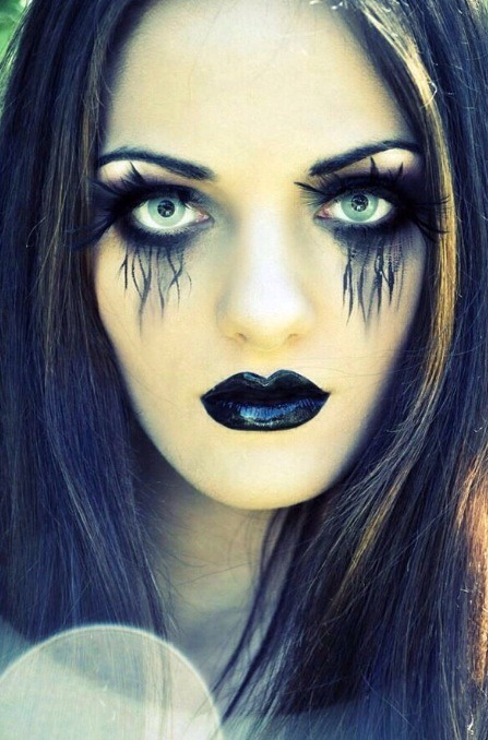 Cute And Cool  Halloween Makeup And Costumes For Everyone Even Pets