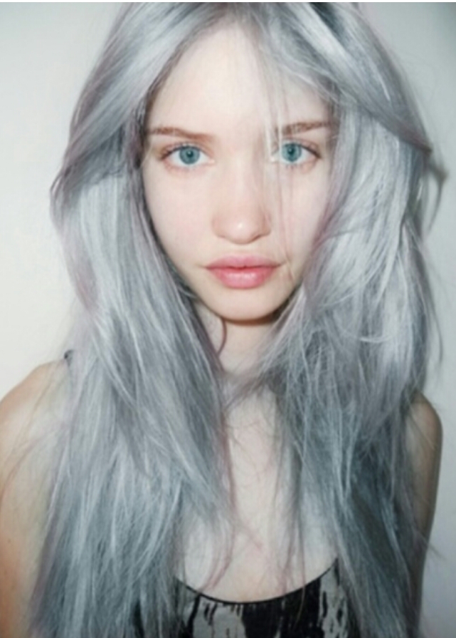 The Granny Hair Trend That Has Girls Going Silver!