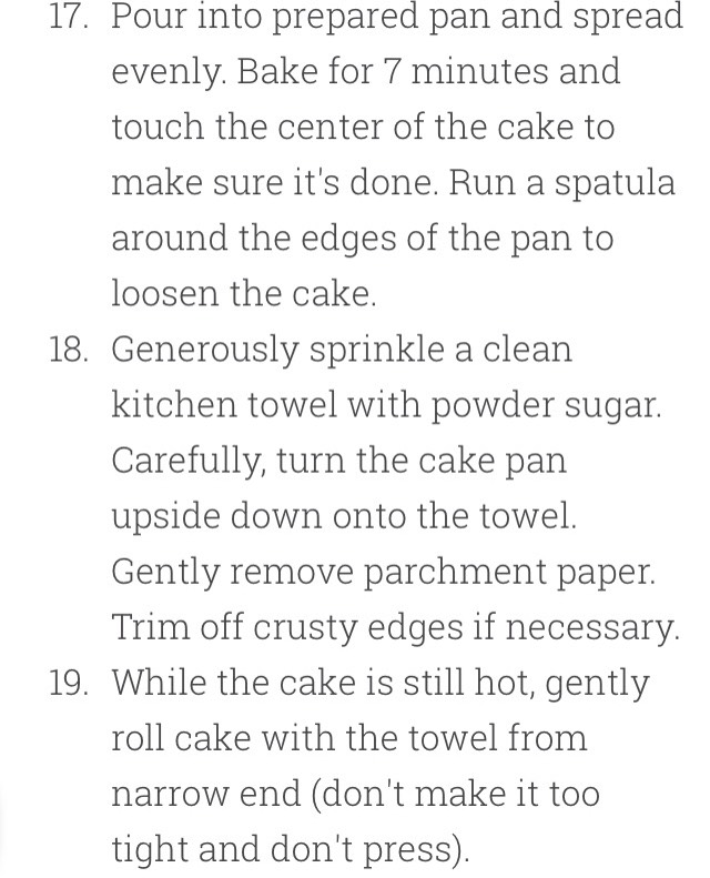 Banana pudding cake roll 