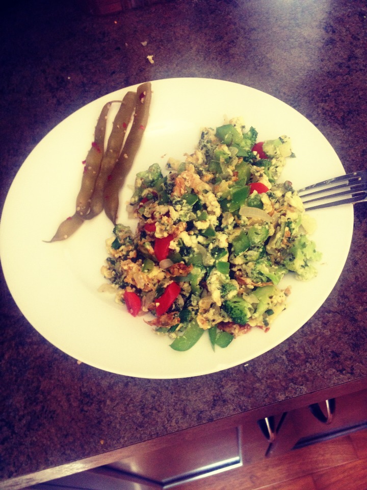 👌GREEN+veggie Super-Start Breakfast! 🍅
